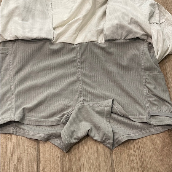 VUORI Seabreeze High Rise Skirt White Sz S VW394 - Picture 4 of 9